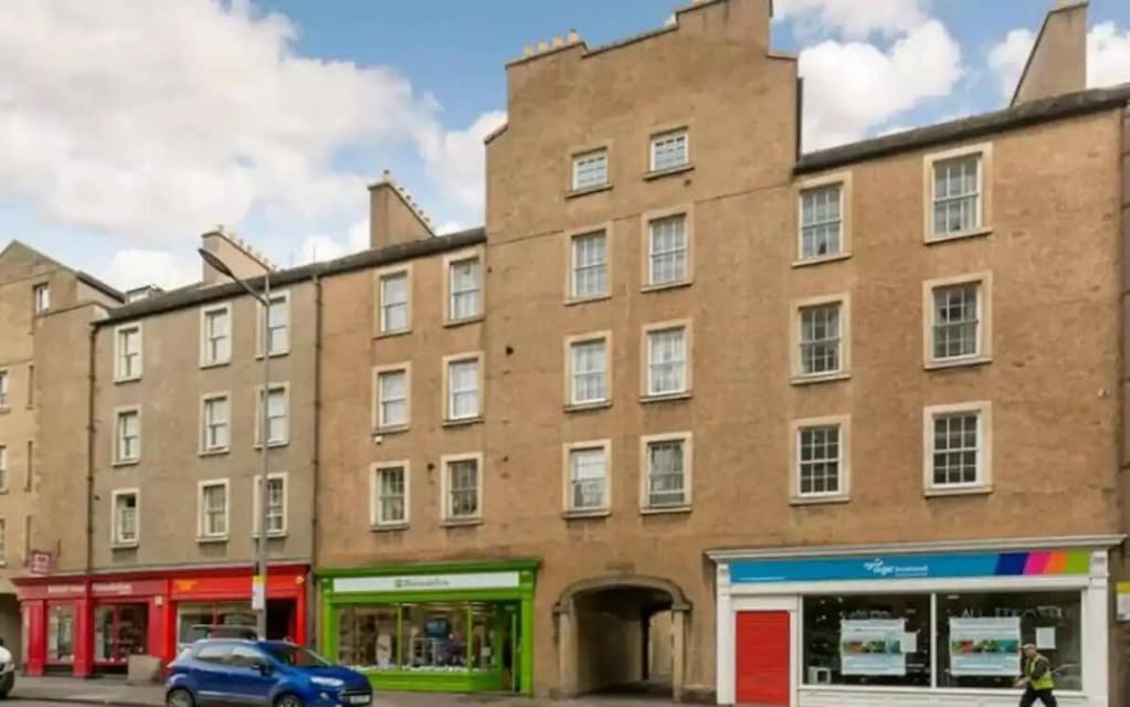 University And Central Edinburgh Exterior photo